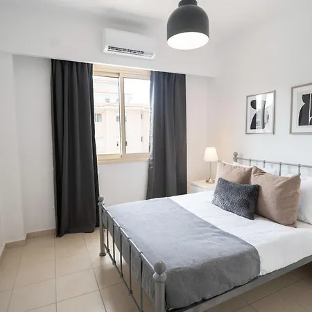 Phaedrus Living Elysian Escape Apartament *